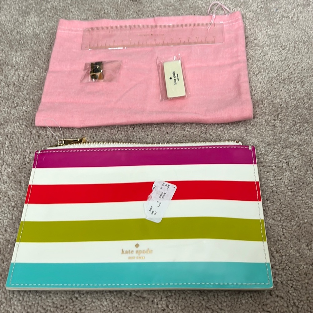 Kate Spade pouch NWT